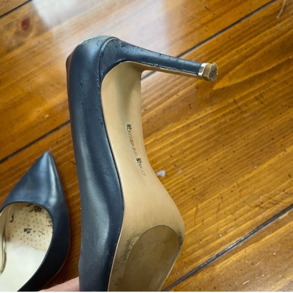 Katherine Kelly Navy Leather Pointed-Toe Stiletto Pumps – Size 9.5 - Picture 7 of 8